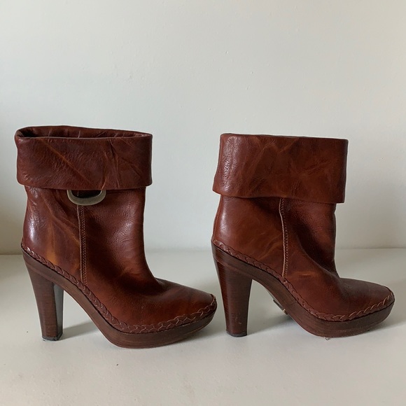 Brown Nike Air G Series Brown Heeled Boot 5.5